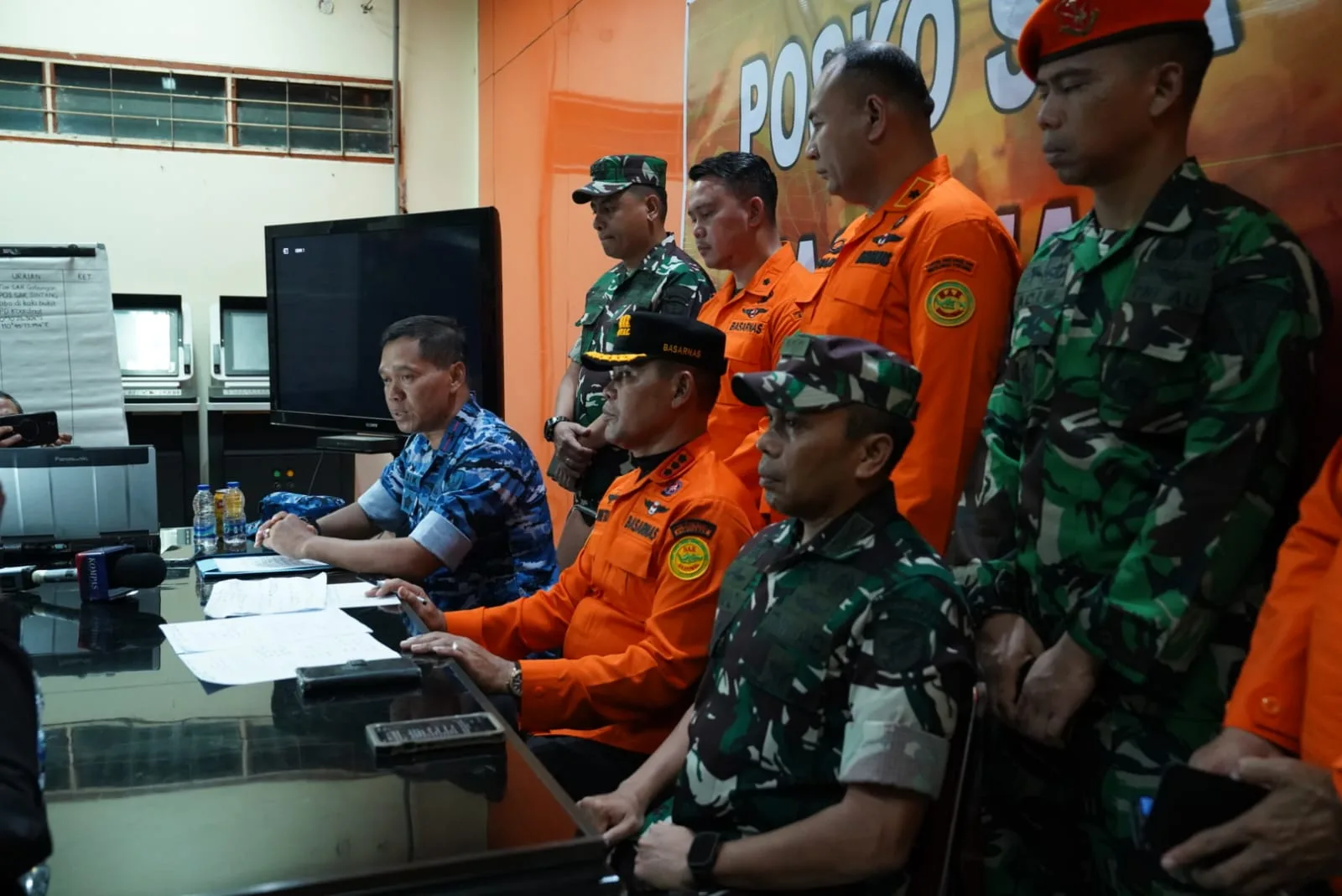 Helikopter Airbus H130 Hilang di Sekadau, Kodam XII/Tpr Kerahkan Pasukan Lakukan Pencarian.