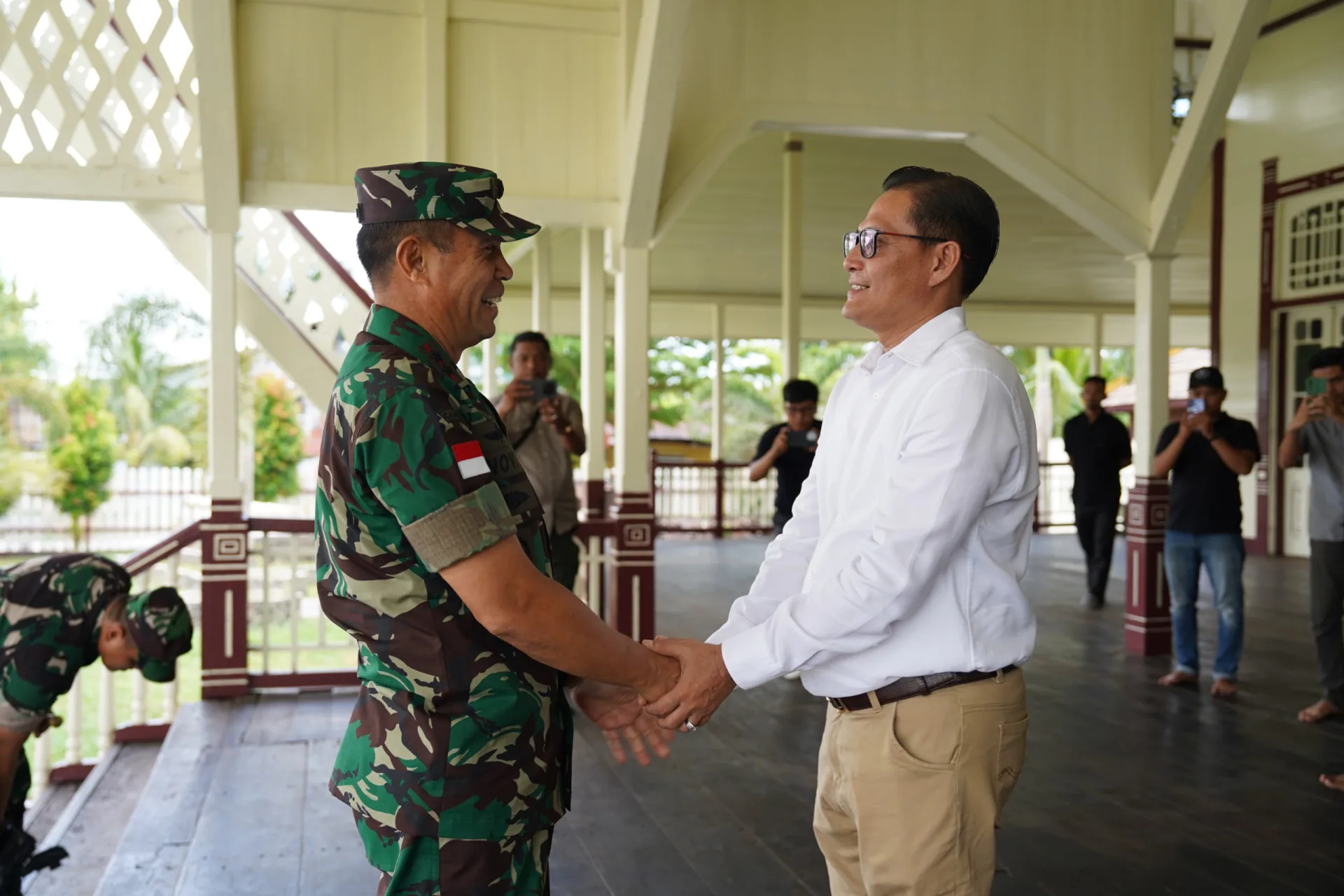 Kokohkan Silaturahmi, Pangdam XII/Tpr Kunjungi Sultan Pontianak