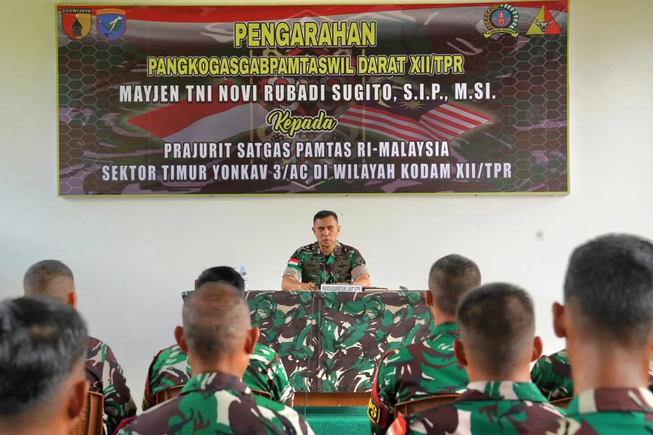 Pompa Semangat Prajurit di Garda Terdepan, Pangdam XII/Tpr Kunjungi Pos Kotis Nanga Badau