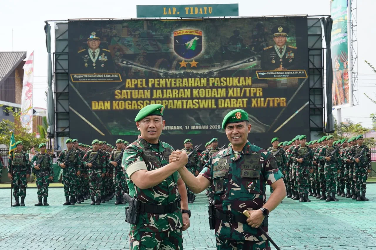 Tongkat Komando Berganti, Mayjen TNI Novi Rubadi Sugito, S.I.P., M.Si., Resmi Pimpin Pasukan Kodam XII/Tpr