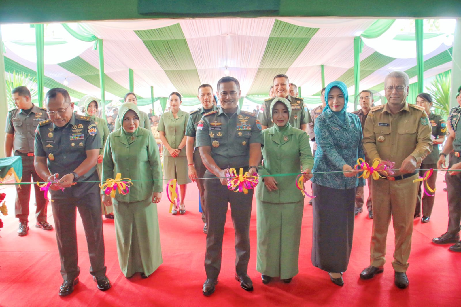 Pangdam XII/Tpr Resmikan Pembangunan Poliklinik dan Aula Rumah Sakit Tingkat II Kartika Husada