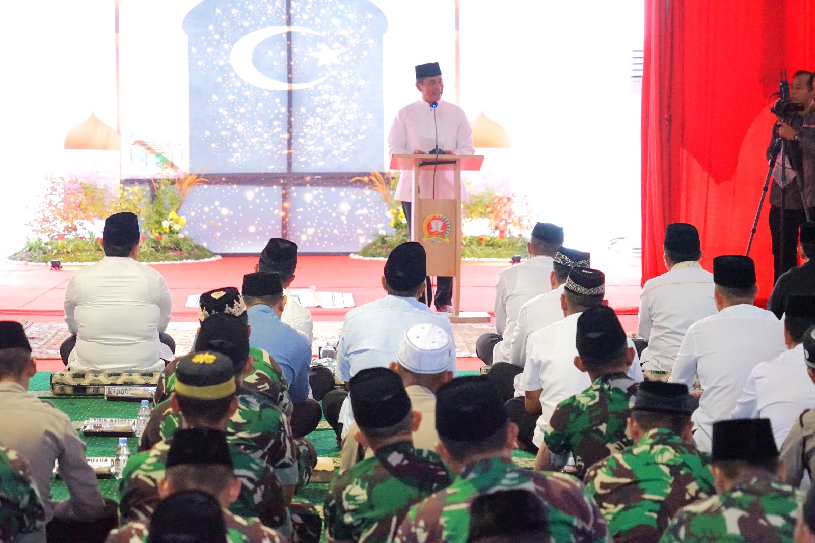 Pangdam Tanjungpura Safari Ramadhan dan Hadiri Syukuran HUT ke-50 Korem 102/Pjg