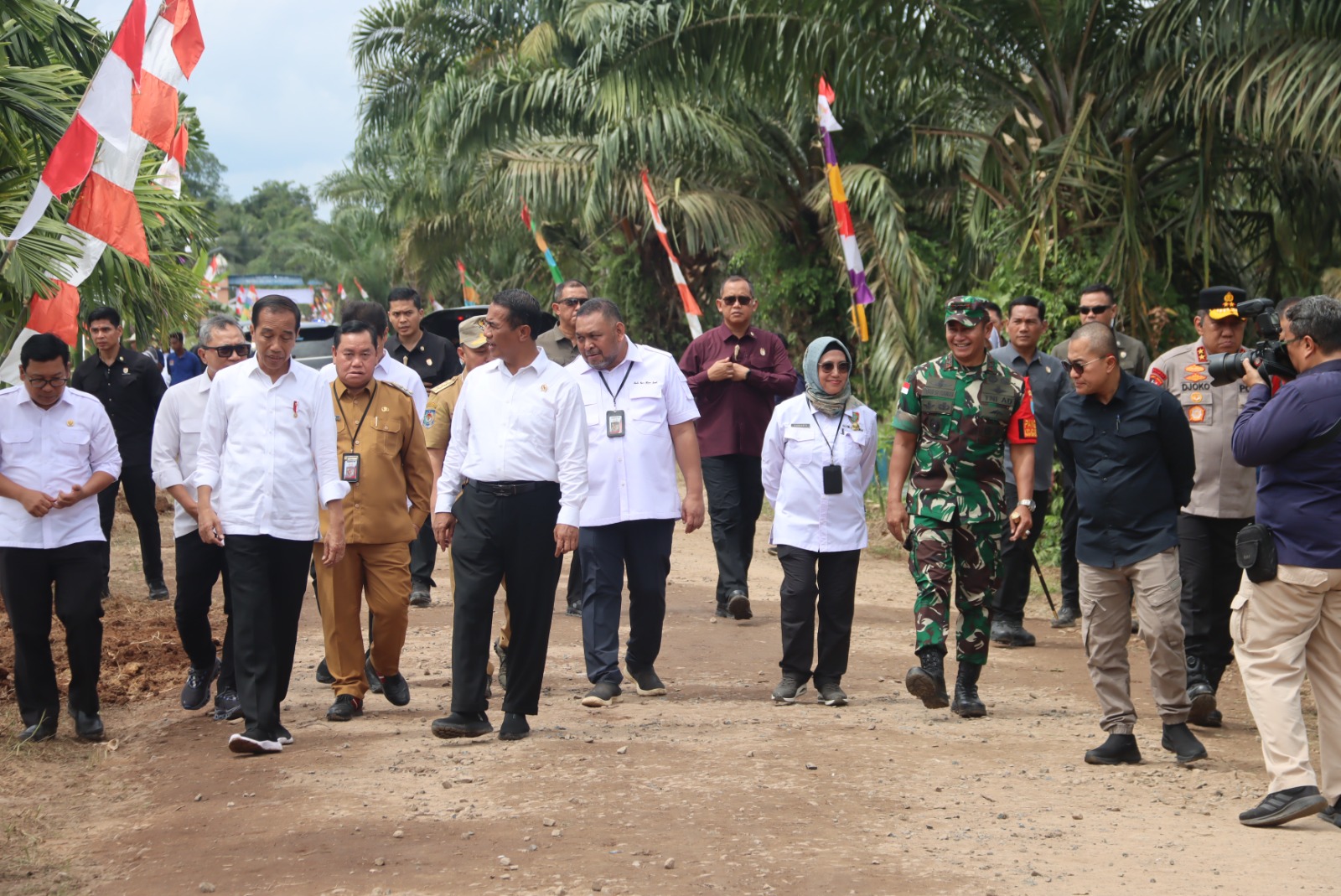 Pangdam Tanjungpura Pimpin Pengamanan dan Dampingi Presiden Kunjungan di Kotawaringin Timur
