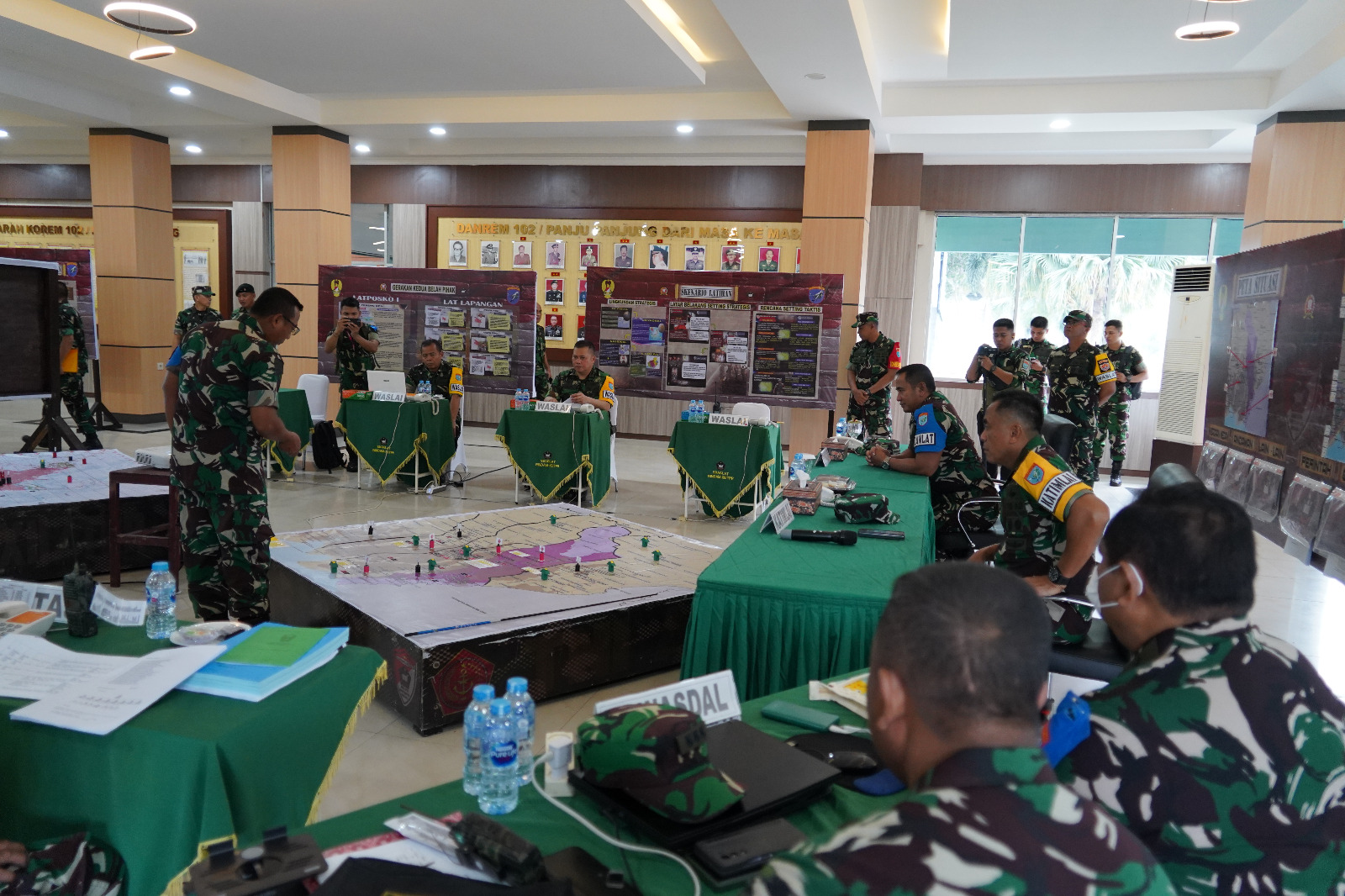 Pangdam Tanjungpura Tinjau Latihan Posko I Korem 102/Pjg