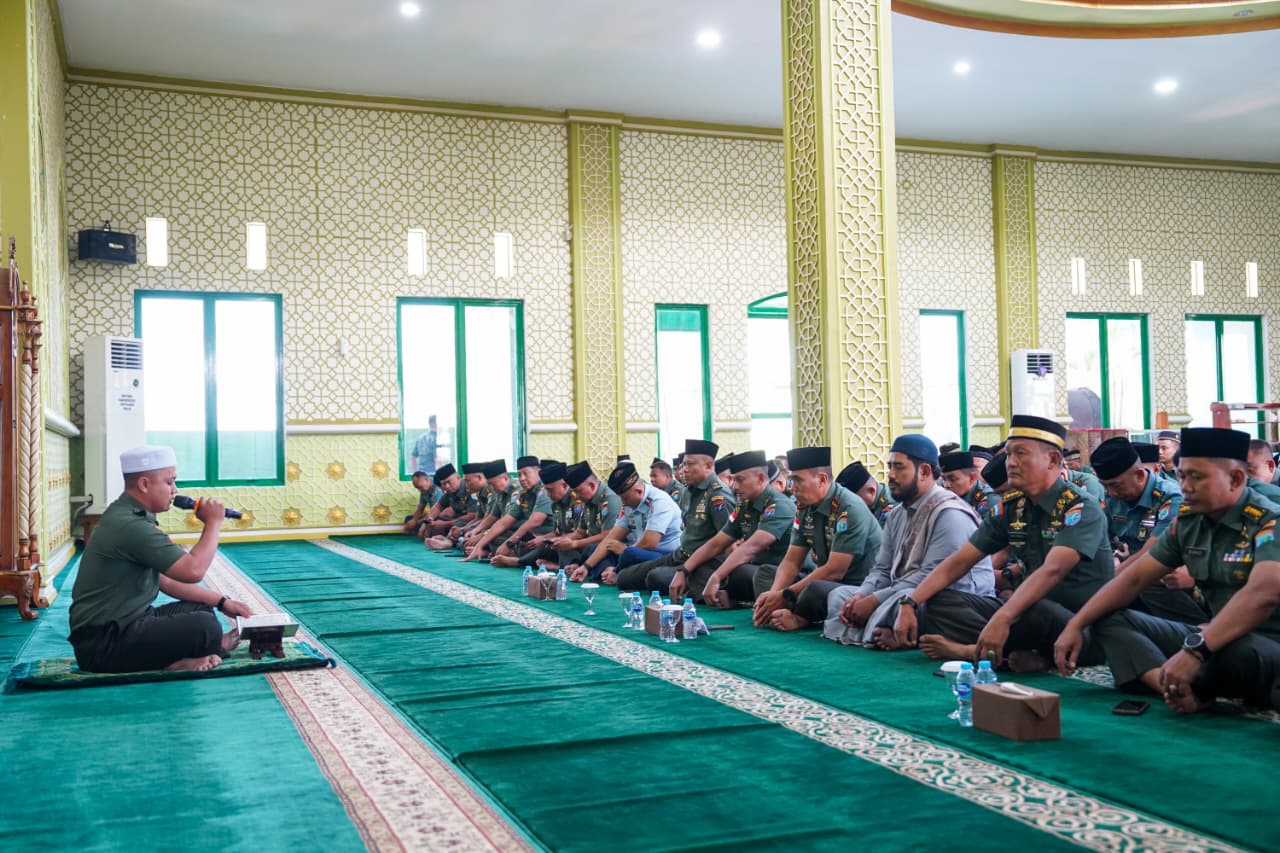 Peringati Isra Mi’raj, Pangdam XII/Tpr: Jadikan Akhlak Rasulullah Sebagai Landasan Pengabdian Prajurit