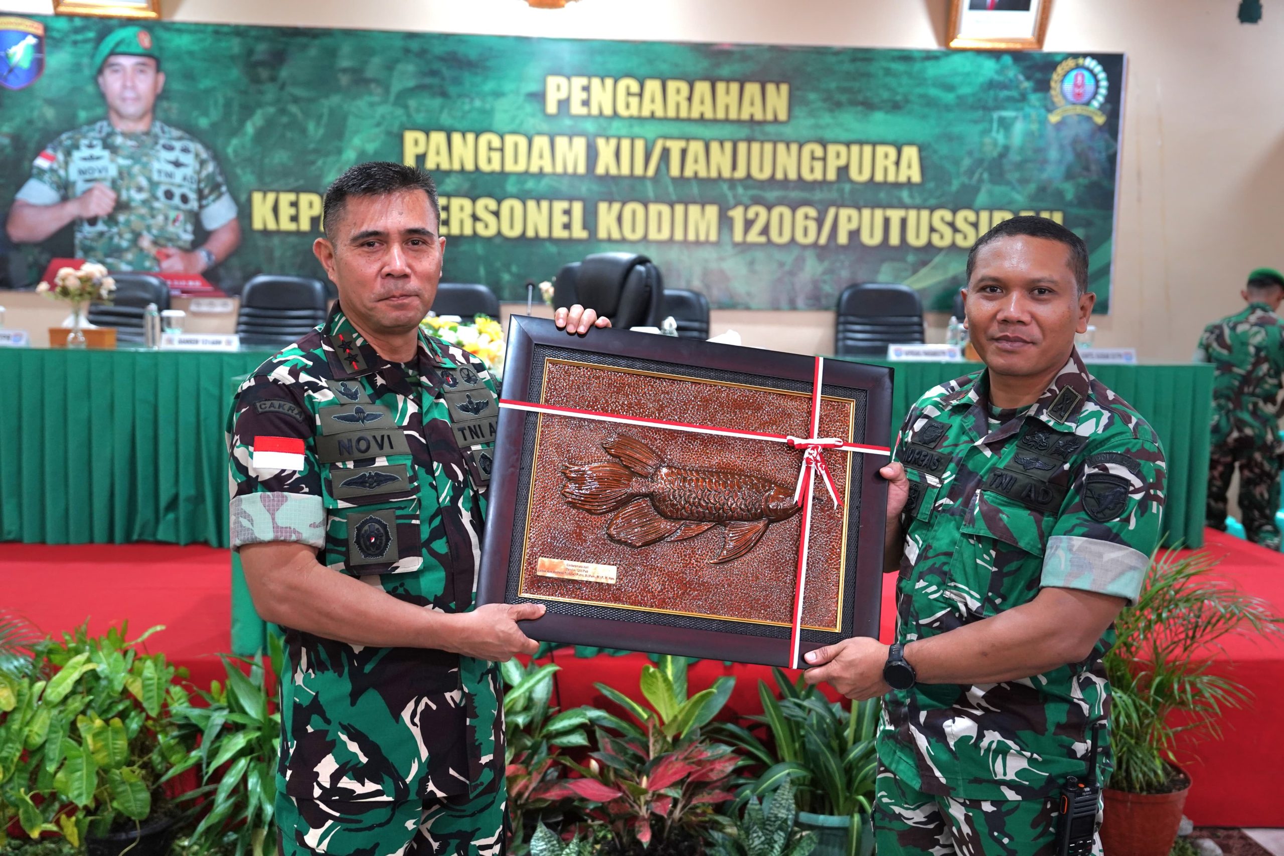 Pangdam XII/Tpr Kunjungi Kodim 1206/Putussibau