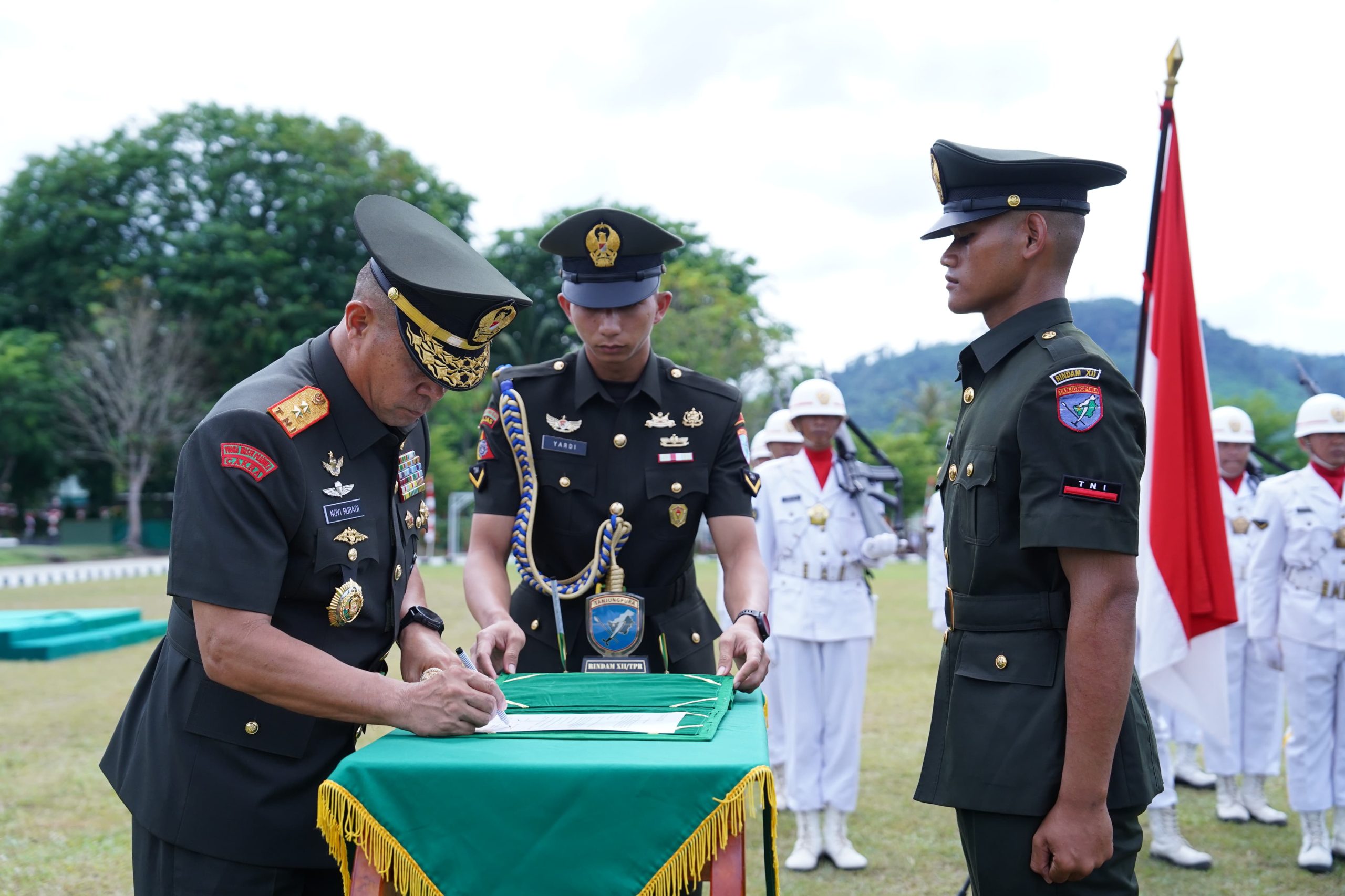 Pangdam XII/Tpr Tutup Dikmata, 313 Prajurit Baru Resmi Dilantik