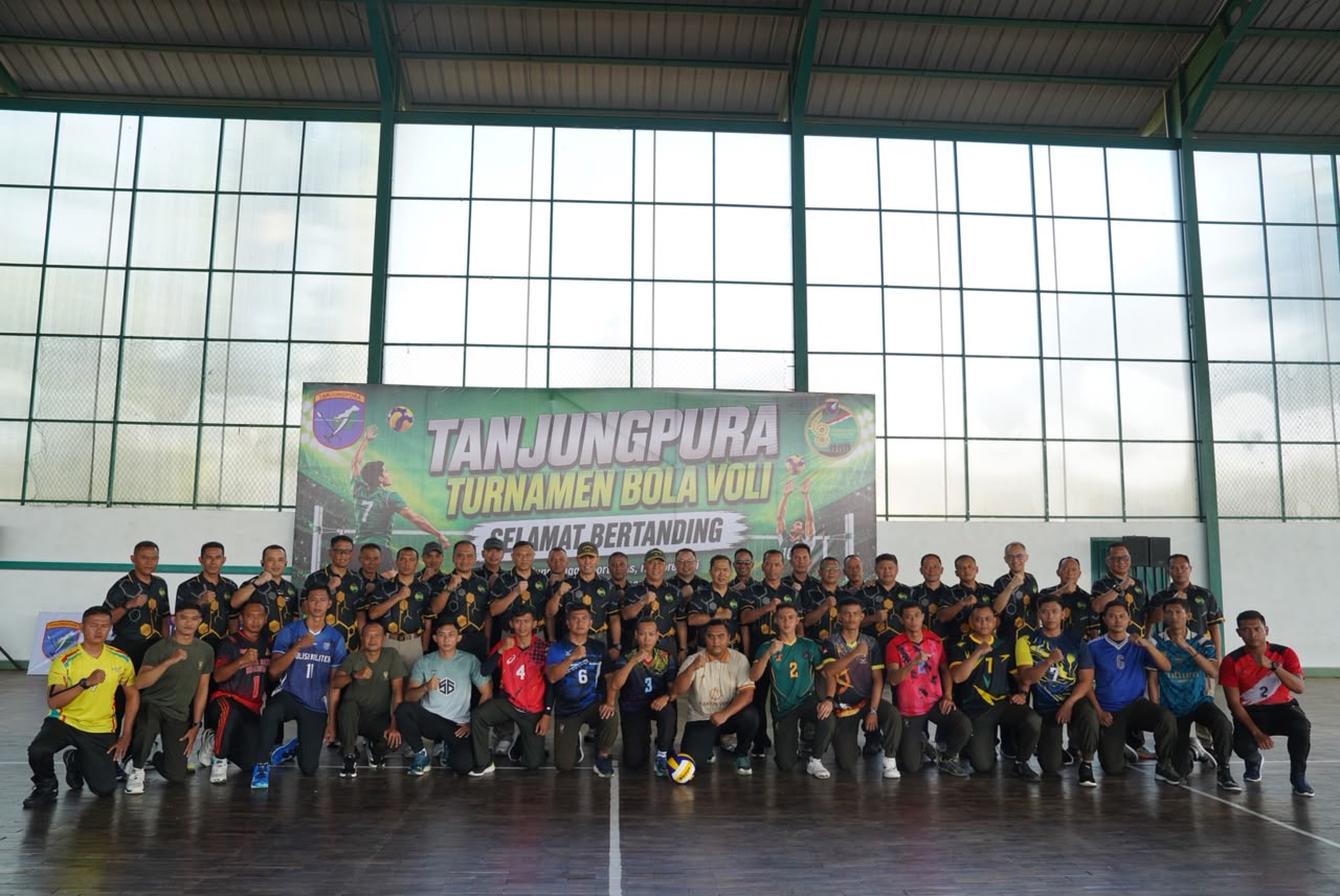 Sambut HUT Kodam dan Perkokoh Soliditas Prajurit, Pangdam XII/Tpr Buka Turnamen Bola Voli Antar Satuan