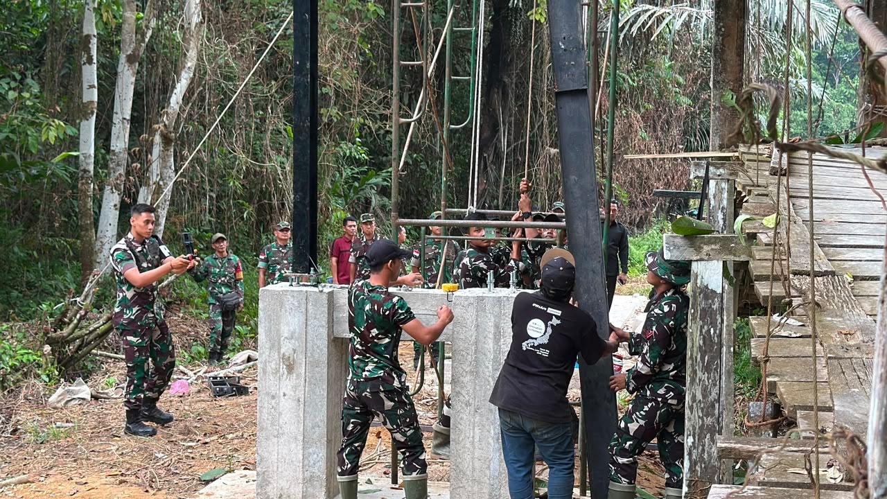 Wujudkan Kesejahteraan Warga, Kodim 1205/Sintang Bangun 16 Sumur Bor hingga Bedah Rumah