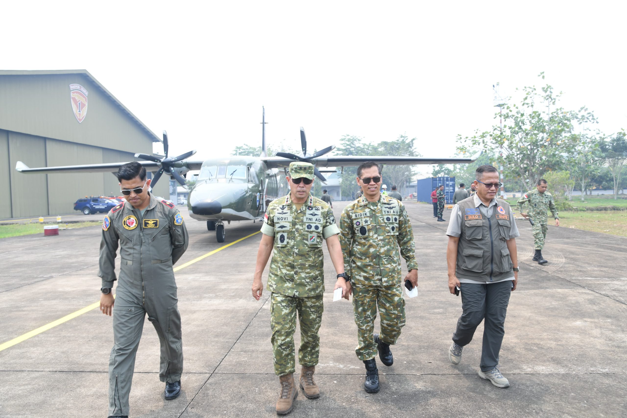 Pangdam XII/Tpr Cek Kesiapan Operasi Modifikasi Cuaca di Lanud Supadio